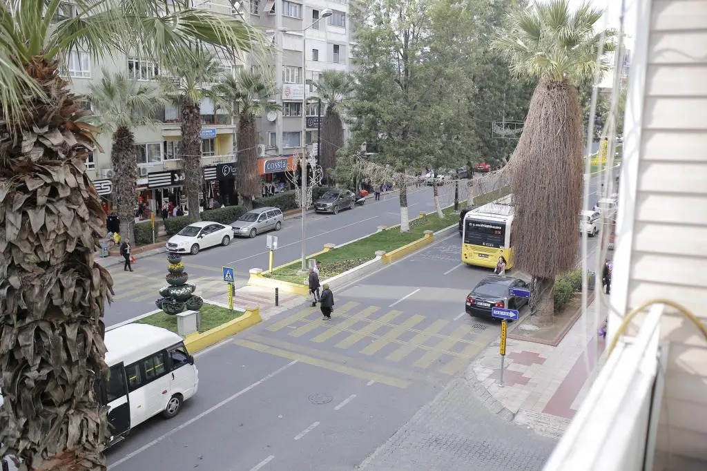 Otel Unlu