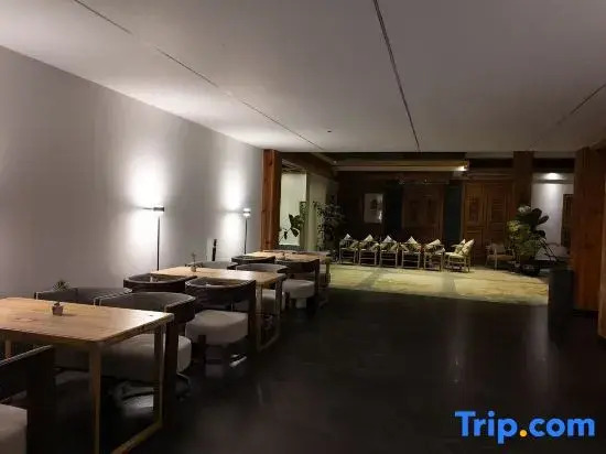 Tianhai Yunzan Qingxing Inn