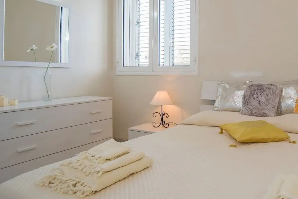 Holiday Villa White