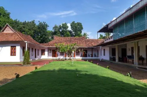 Akkara Homestay