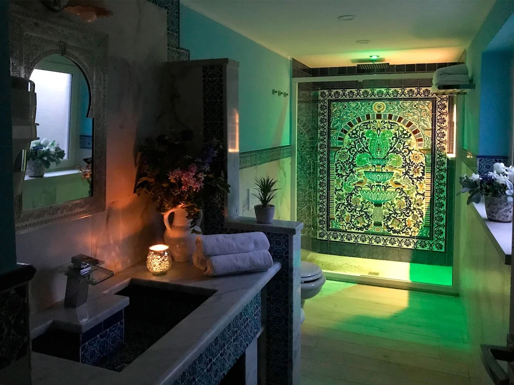 Mediterranean Charm villa con piscina al mare