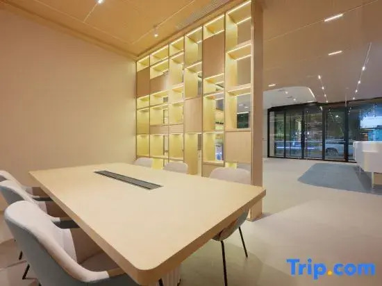 Home Inn & Hotel Management Ltd. · neo (Wanda Plaza, Shangluo Municipal Government)