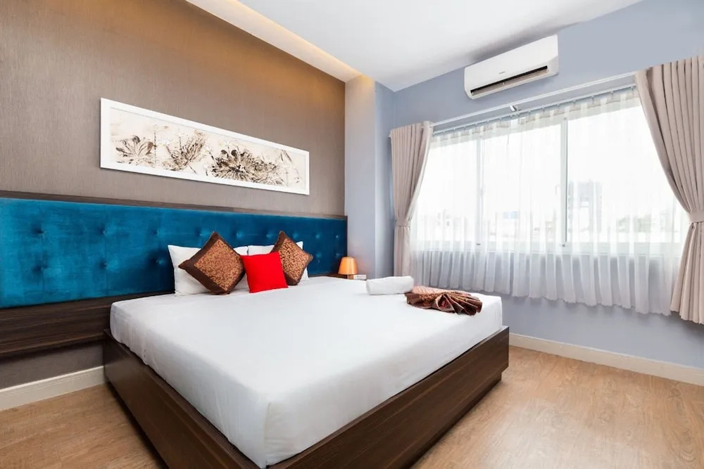 Bamboo Saigon Hotel