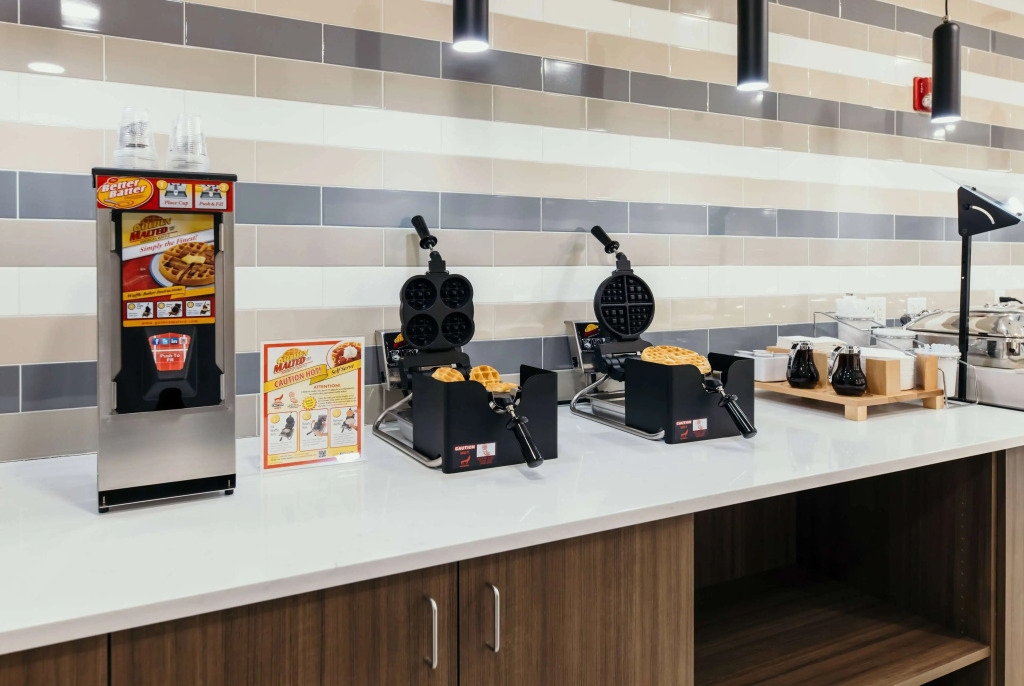 La Quinta Inn & Suites by Wyndham Ankeny IA - Des Moines IA