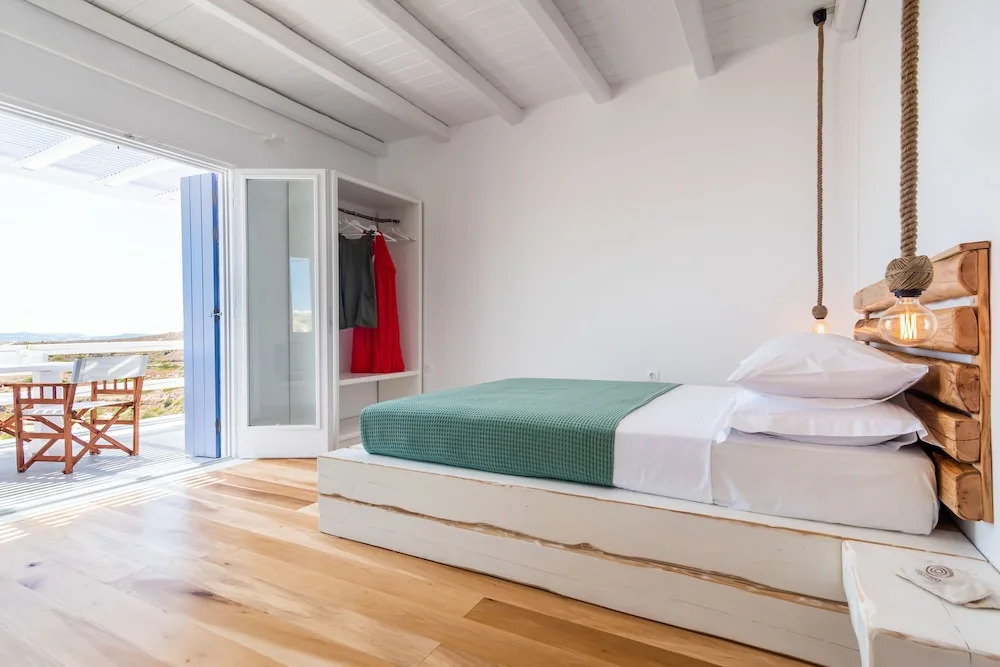 Milesian Suites