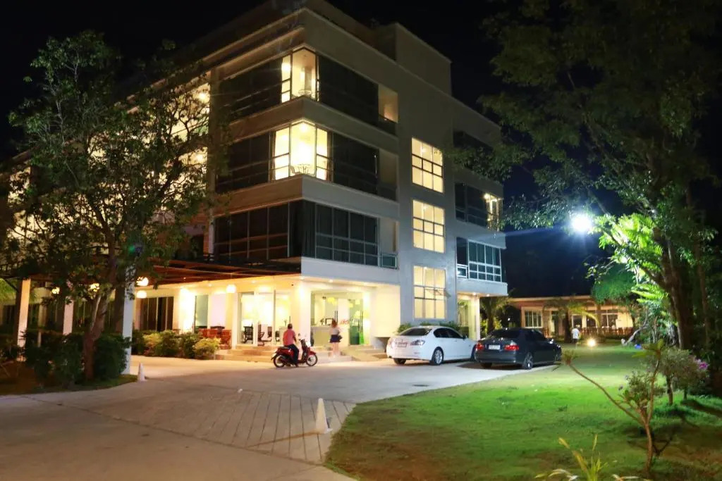 The Pano Hotel & Residence