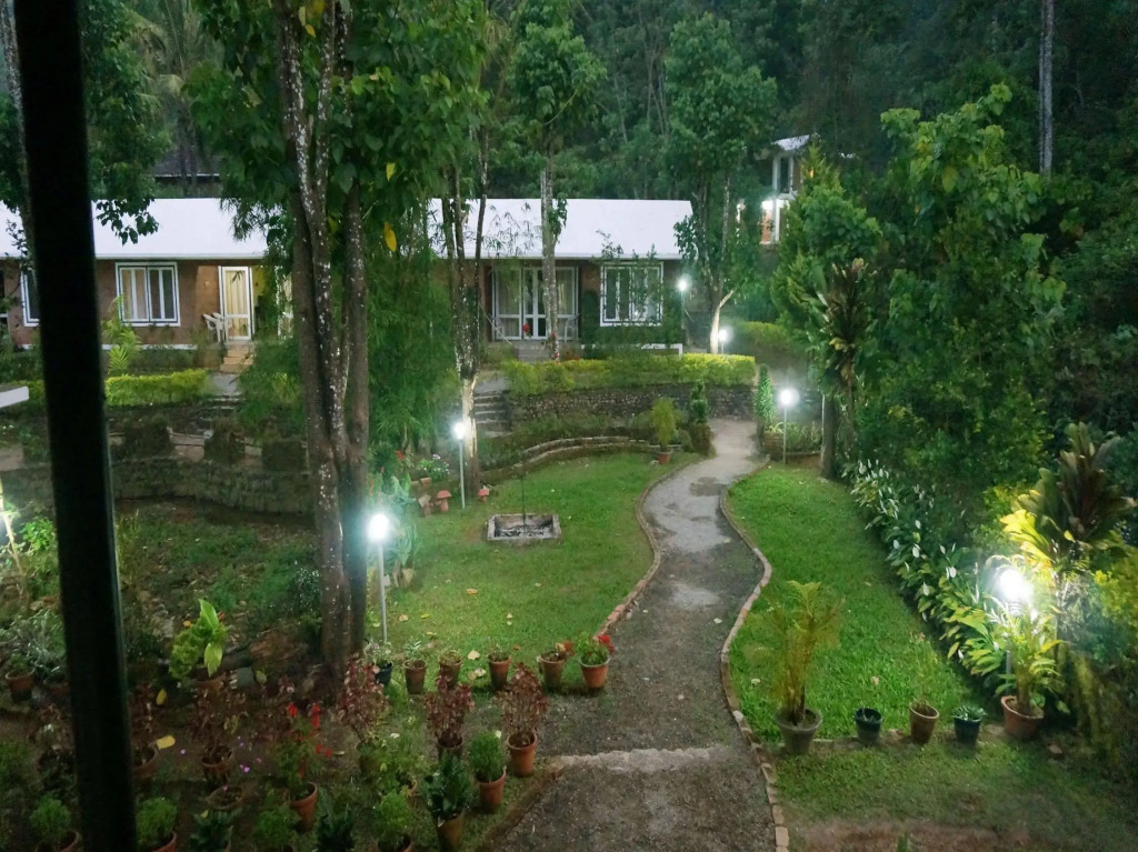Falling Waters Munnar