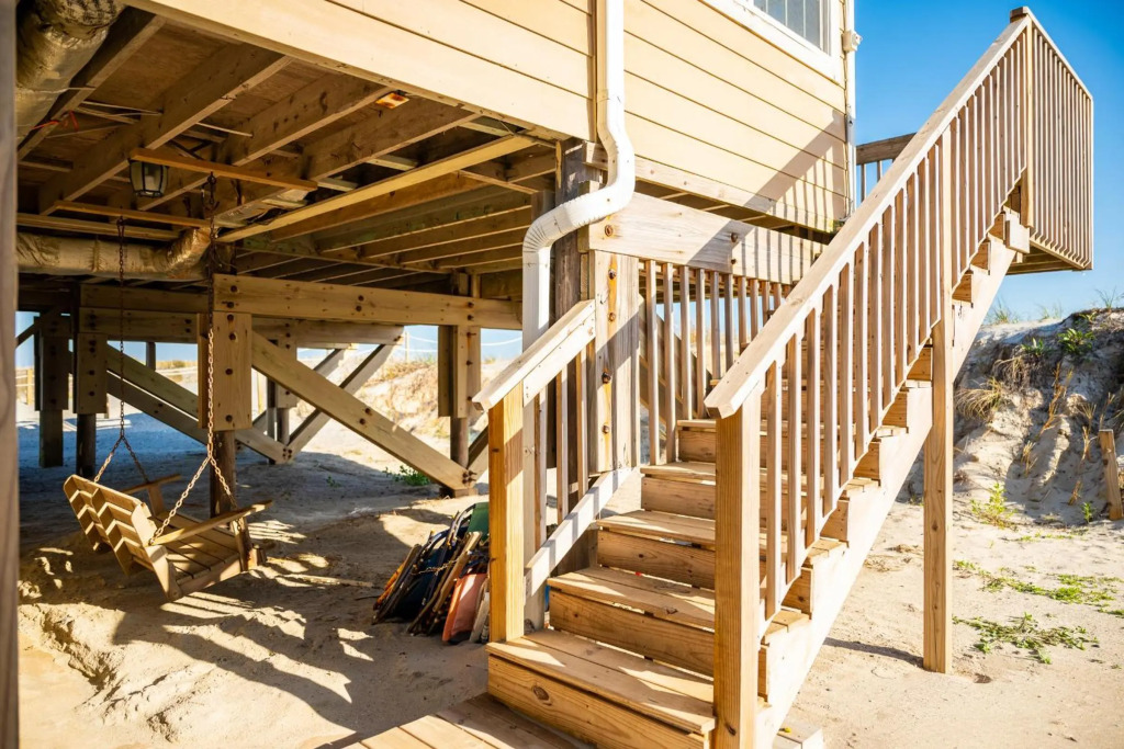The Beach Fact Oar by Oak Island Accommodations