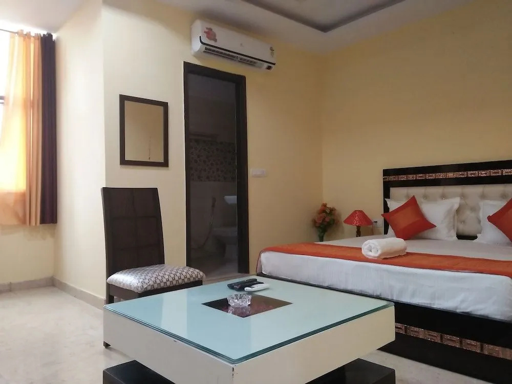 SRM Hotel Ashoka Palace