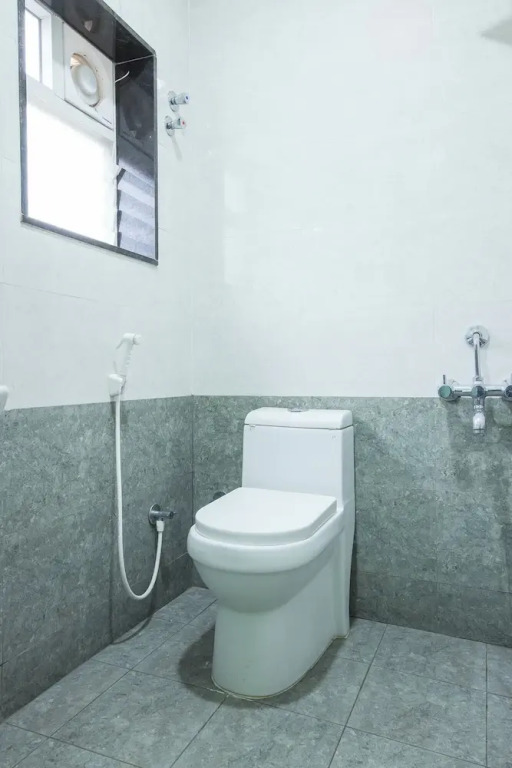 FabHotel Golden Comforts - Nr Shivaji Nagar