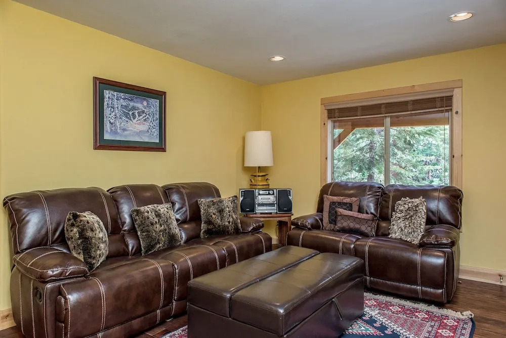 Luxurious and Rustic in Carnelian Bay by RedAwning