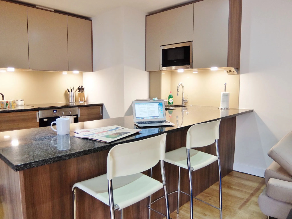 Serviced Apartments Colindale