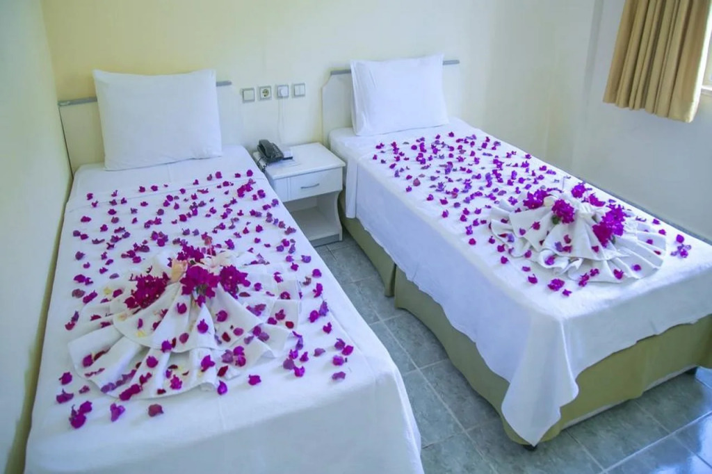 Ozlem 2 Apart Hotel