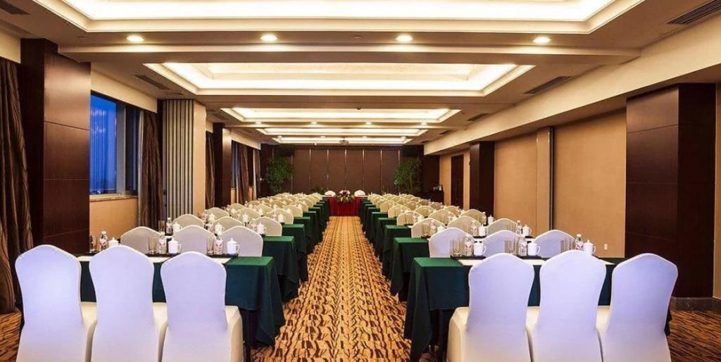 Nade Hotel