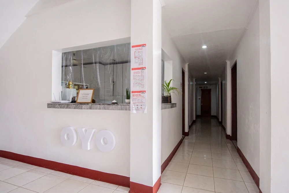 OYO 596 Casa Vista Blanca Inn