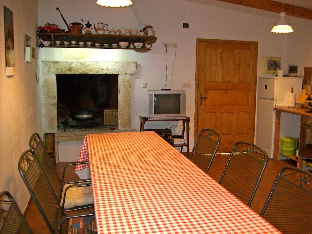 Lovely Apartment No.1 in Liznjan