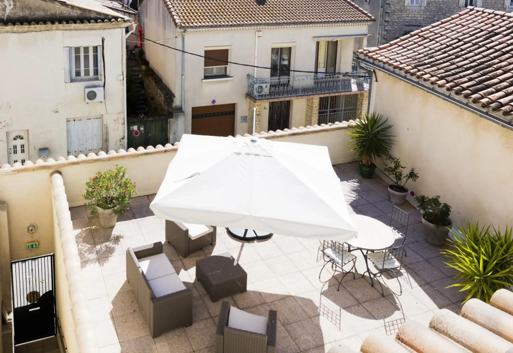 Logis Hôtel Restaurant Le Cours