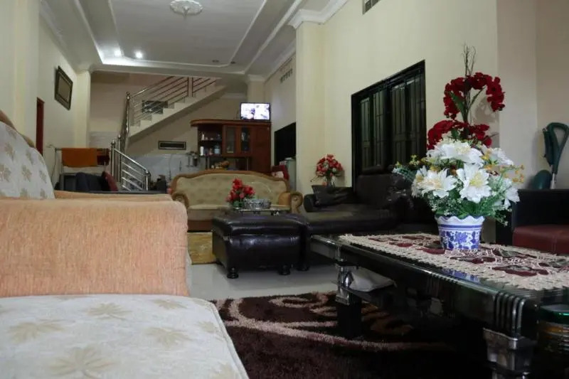 OYO 90982 D'rizs Homestay