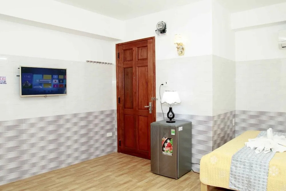 Vinh Danh Hotel And Apartment