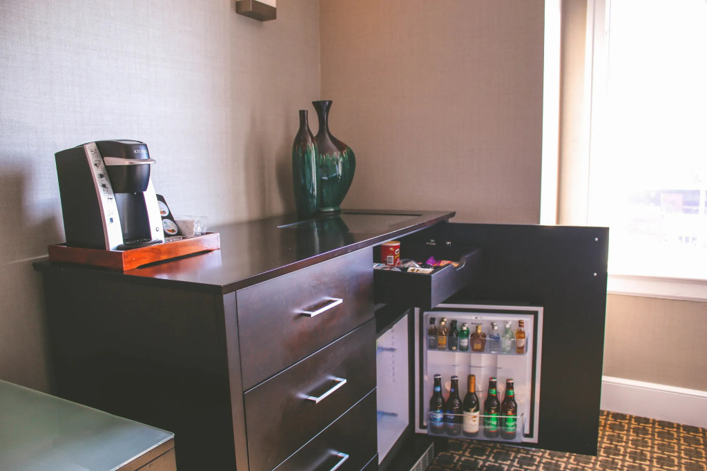 voco The Tiger Hotel, Columbia, MO by IHG