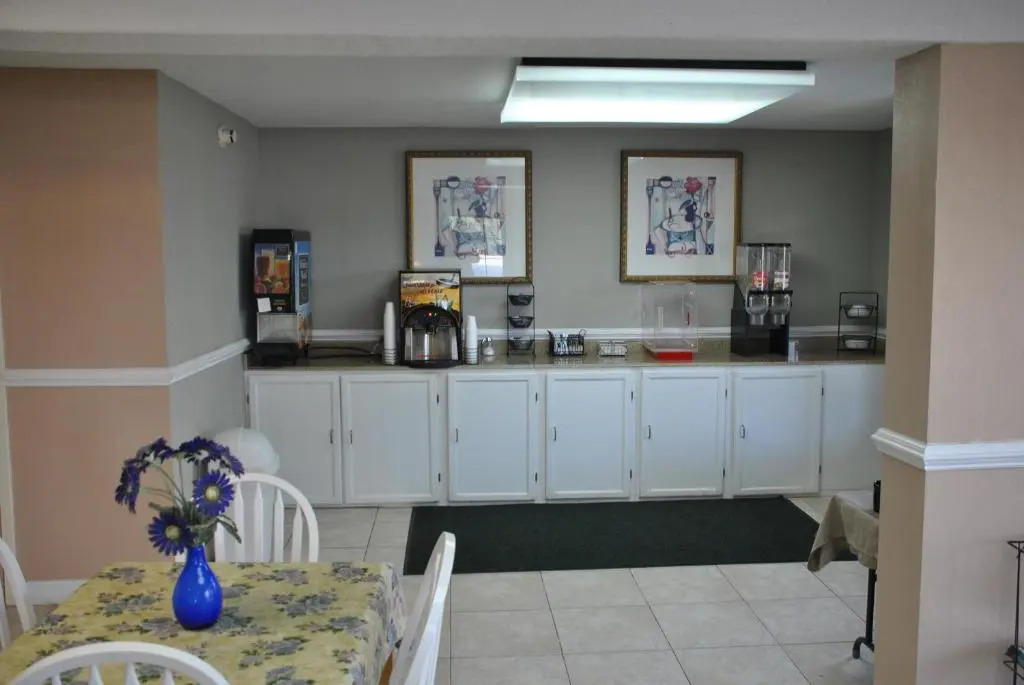 America's Best Inn and Suites Beaufort