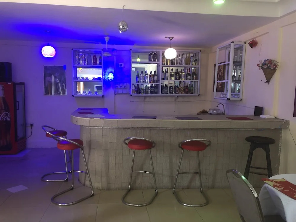 Animens Hotel Takoradi