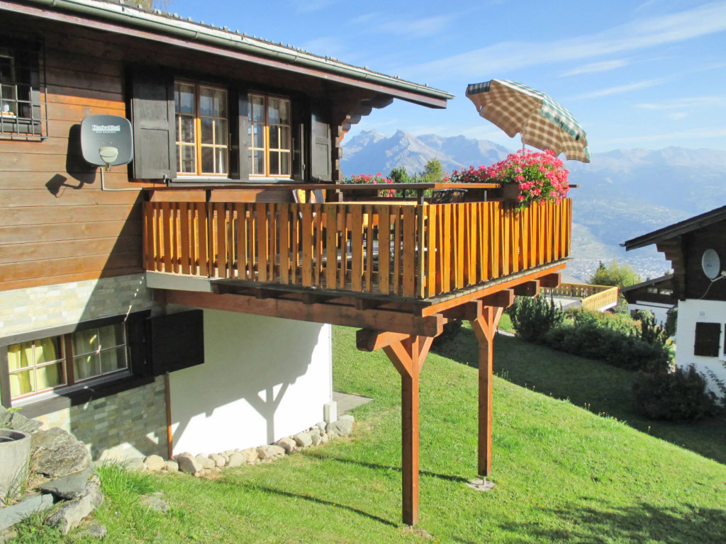 Chalet LAlouette by Interhome