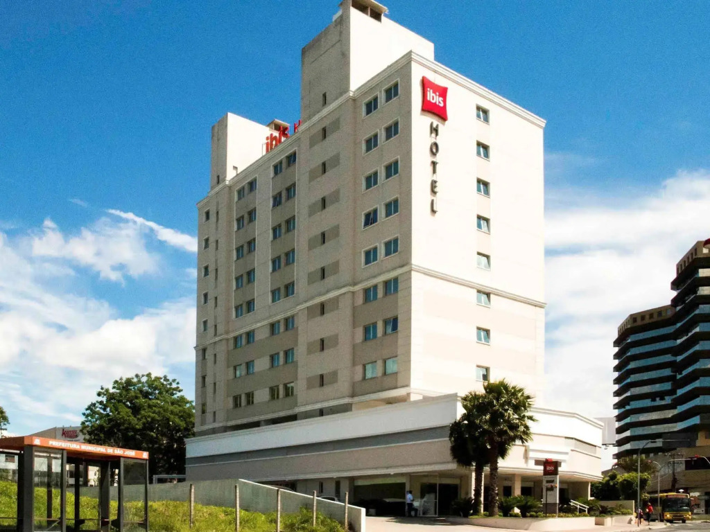 Aera São José Floripa - Hotel com café da manhã a 10 min do Congresso de Oftalmologia no CentroSul