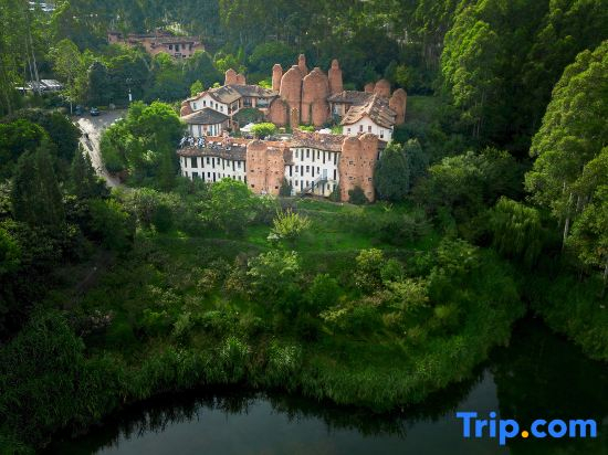 Dongfengyun Niuduoluo Music Castle Hotel