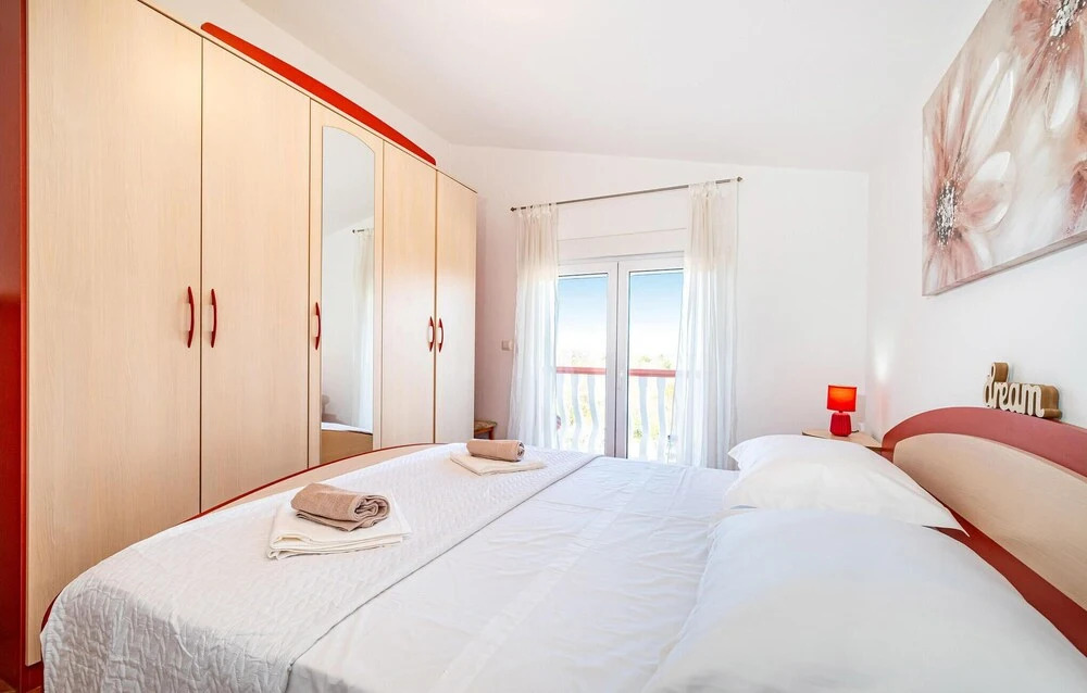 Stunning Home in Debeljak With Wifi and 3 Bedrooms