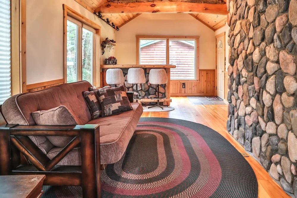 Found Paradise 2 - 3 Br Home
