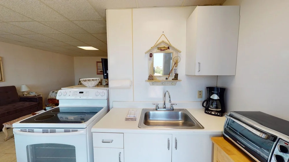 Island 4 1 Bedroom Condo