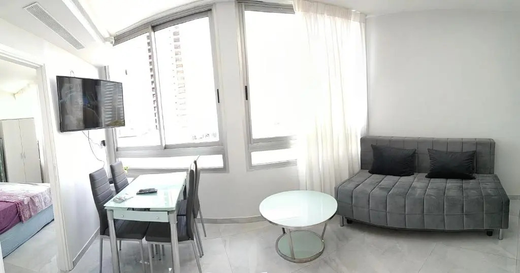 apart hotel tlv/bat yam beach front 834