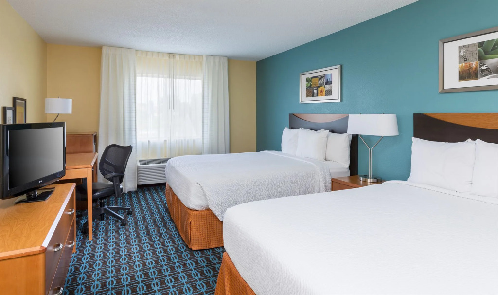 Fairfield Inn & Suites Kansas City Lees Summit