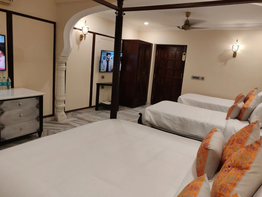 Laxmi Palace Heritage Boutique Hotel