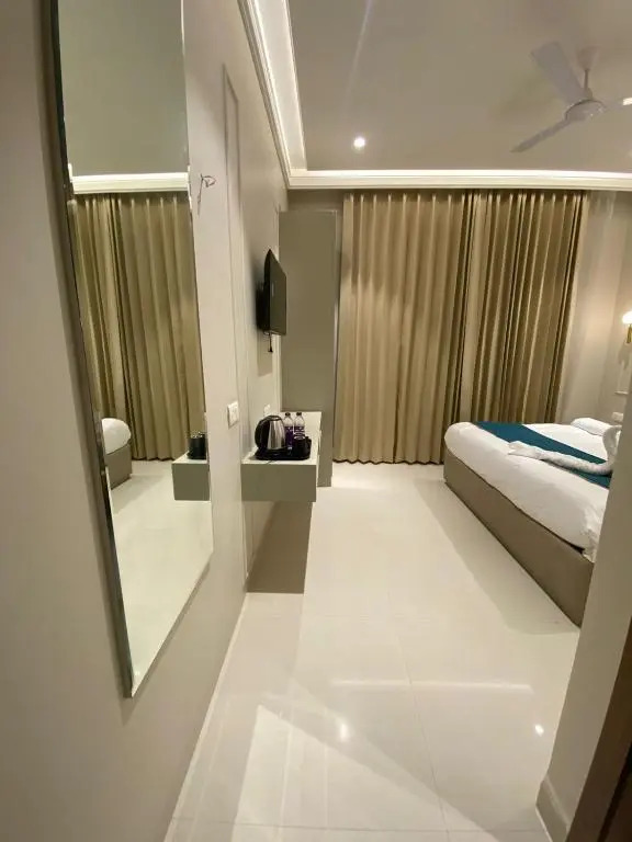 Hotel 98, Amritsar