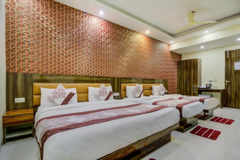 Hotel HSP Suites - Near IGI Airport, New Delhi