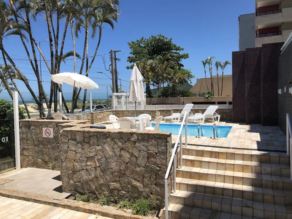 Apartamento em Caiobá