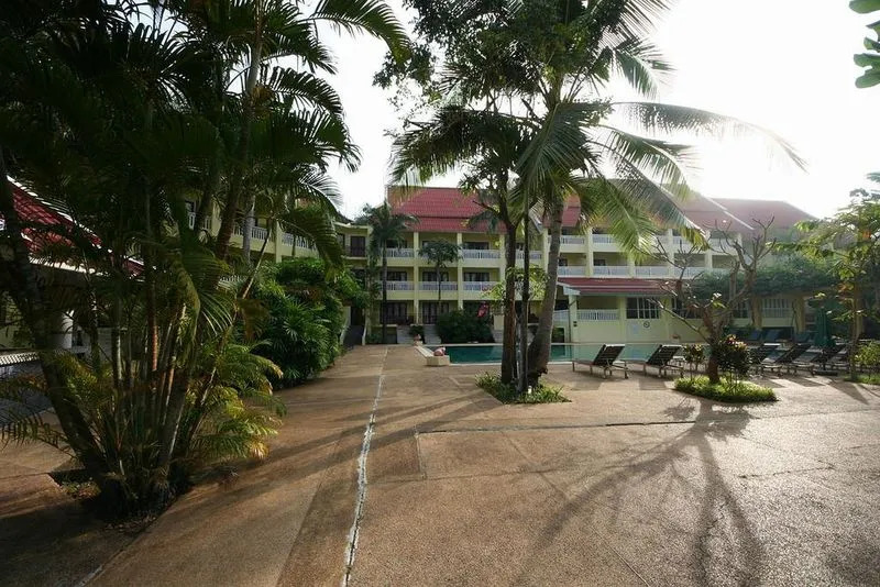 Capital O 406 Krabi Success Beach Resort