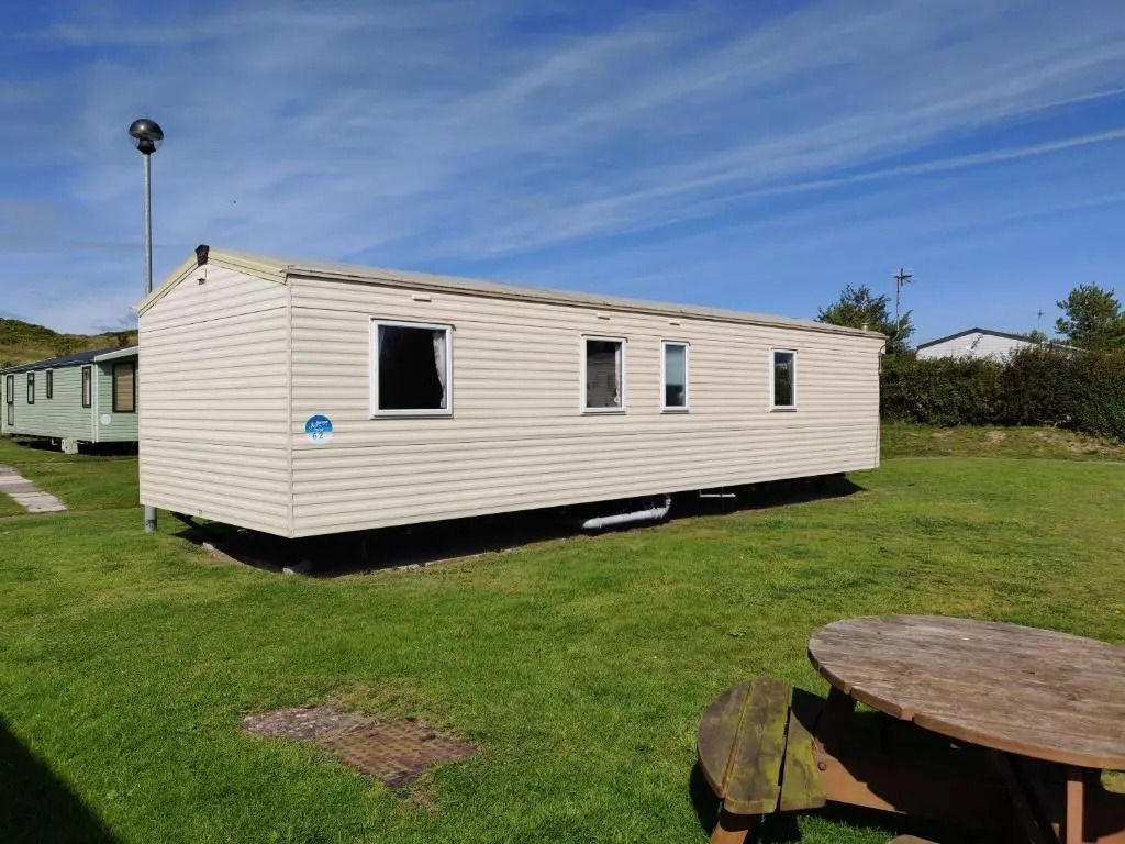 Presthaven Holiday Resort - Direct access to beach