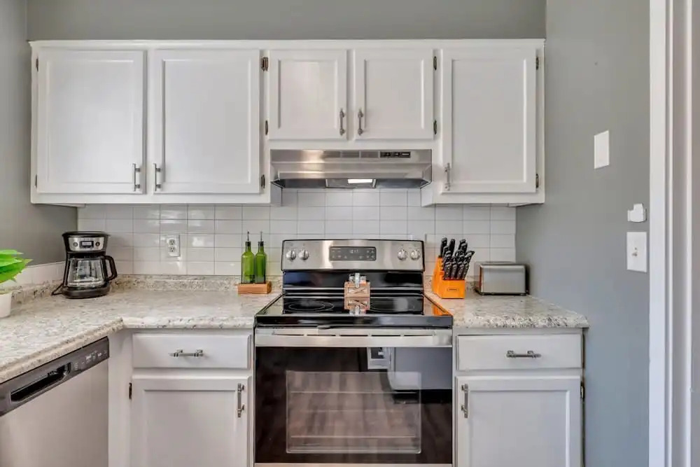 Gata 2 -the Rustic Suite - Close to GSU
