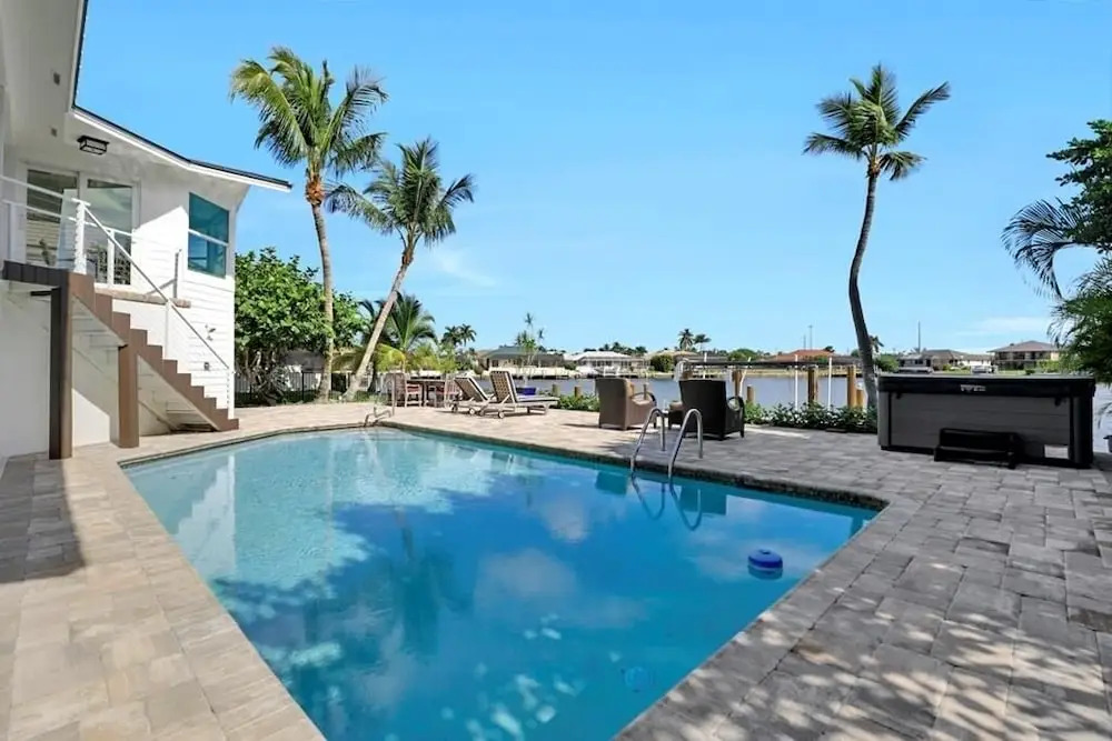 Sunflower Ct. 249 Marco Island Vacation Rental 3 Bedroom Home