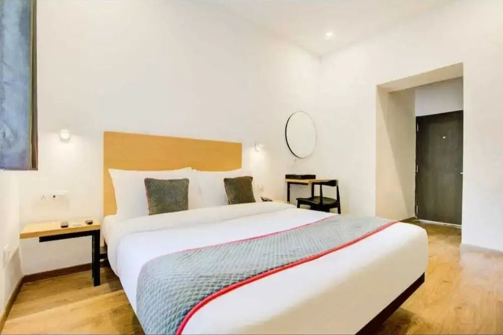 Hotel O Vivek inn Palace