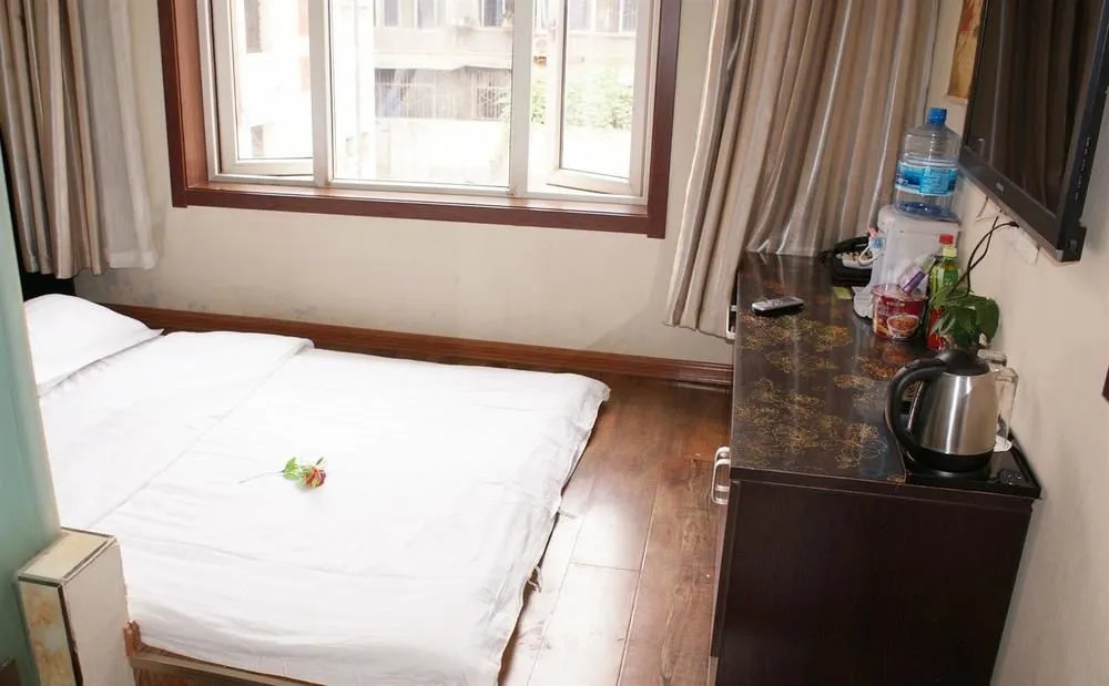 Jinlangting Business Hotel