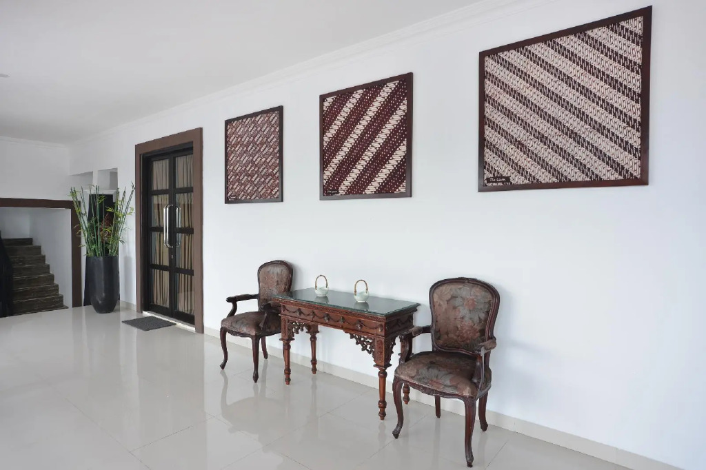 OYO 611 The Edwin Syariah