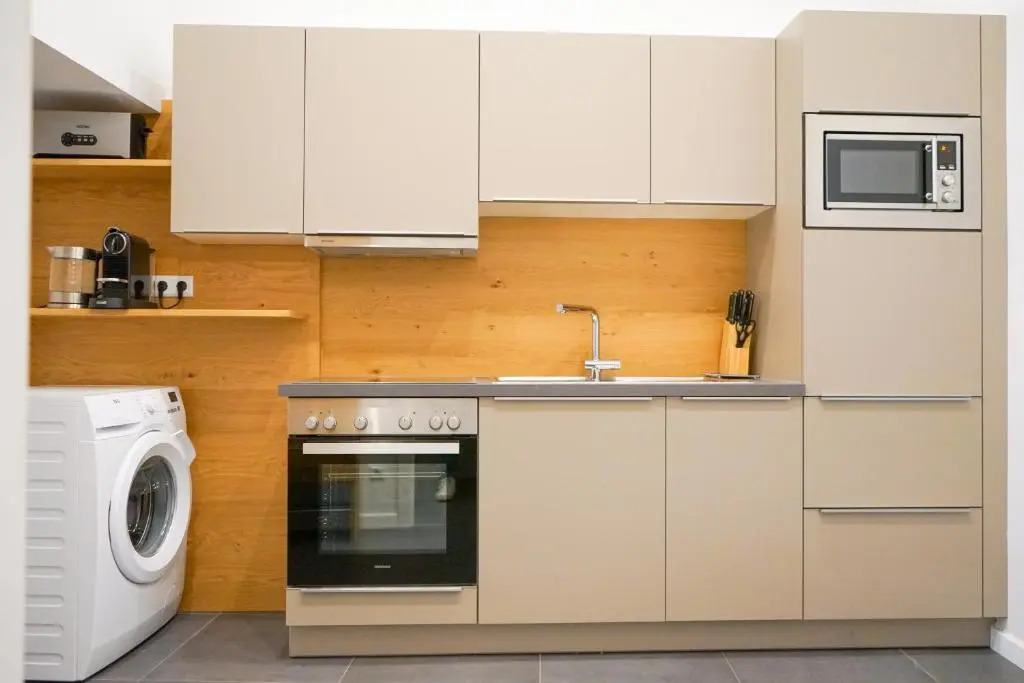 Nadland Apartments B7
