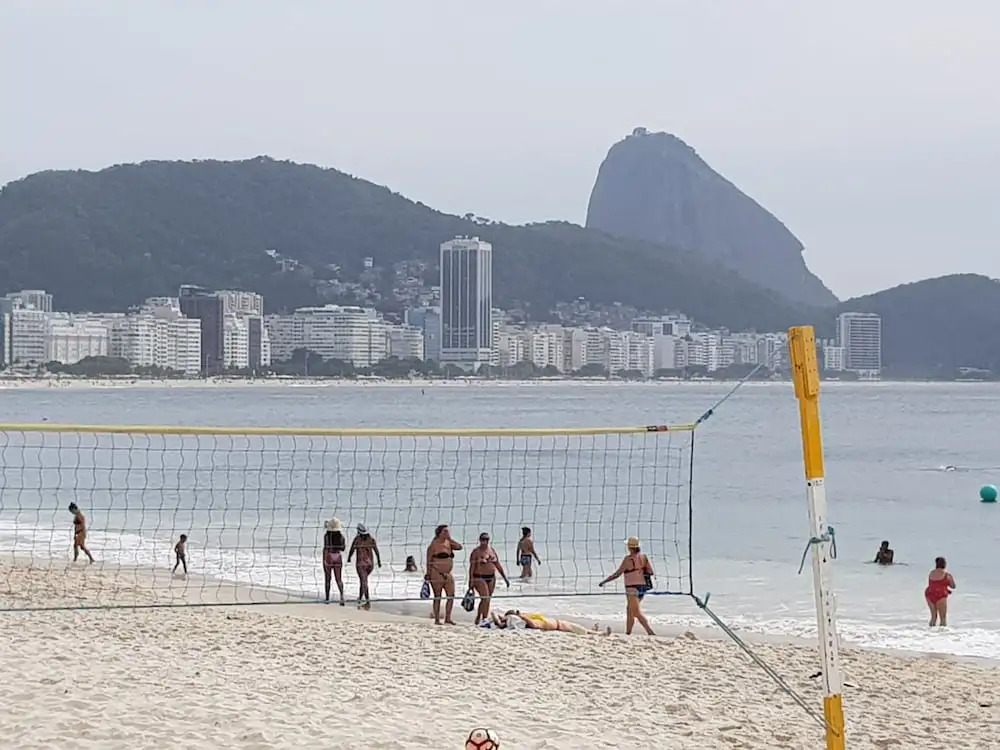 Amplo Imóvel Copa Posto 6 - Piscina