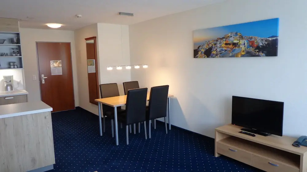 Apart Holidays