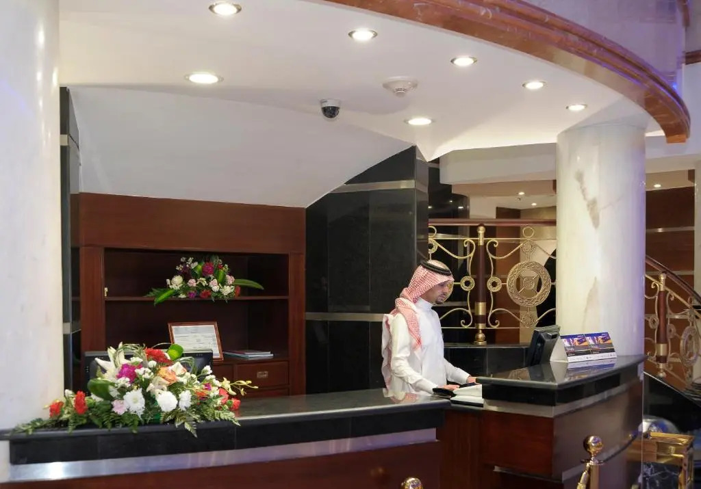 Al Muna Kareem Hotel- EX LEADER