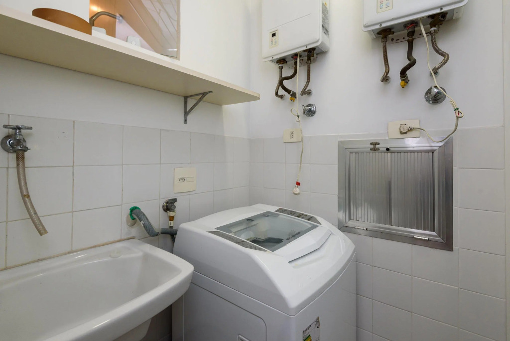 Moderno Apartamento A 260m Da Praia | Jc 64/201